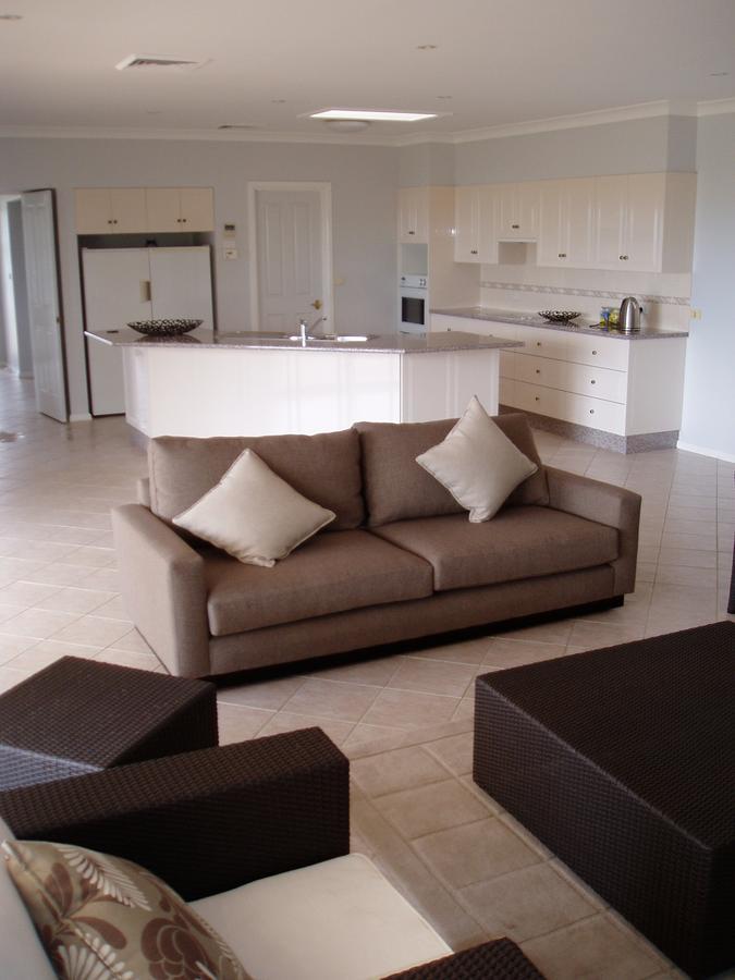Loxley On Bellbird Hill Lodge *